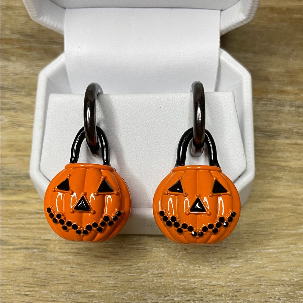 NWOT Sugarfix by BaubleBar Halloween Pumpkin Earrings